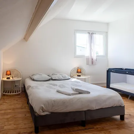 Holiday home La Maison Du Phare By Interhome *