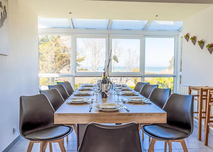 La Maison Du Phare By Interhome * Ver-sur-Mer