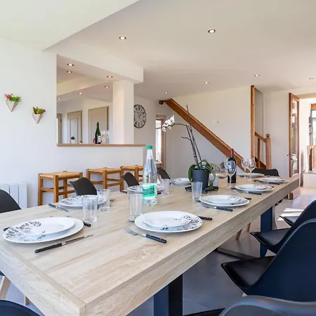 La Maison Du Phare By Interhome