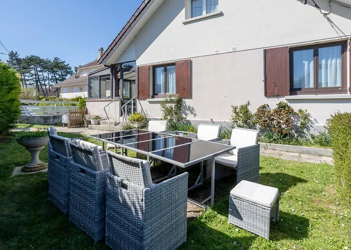 Dom wakacyjny La Maison Du Phare By Interhome Ver-sur-Mer